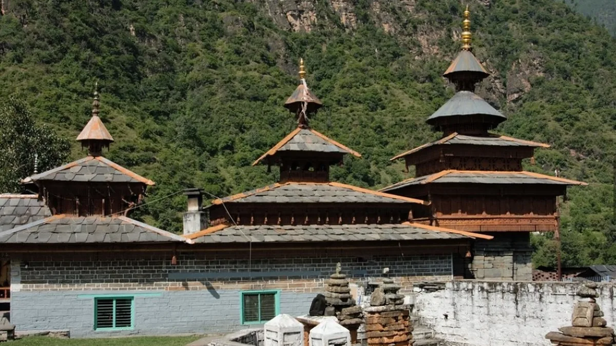 Chakrata Himalayan Mountain Valleys & Scenic Hillscapes in Chakrata, Uttarakhand