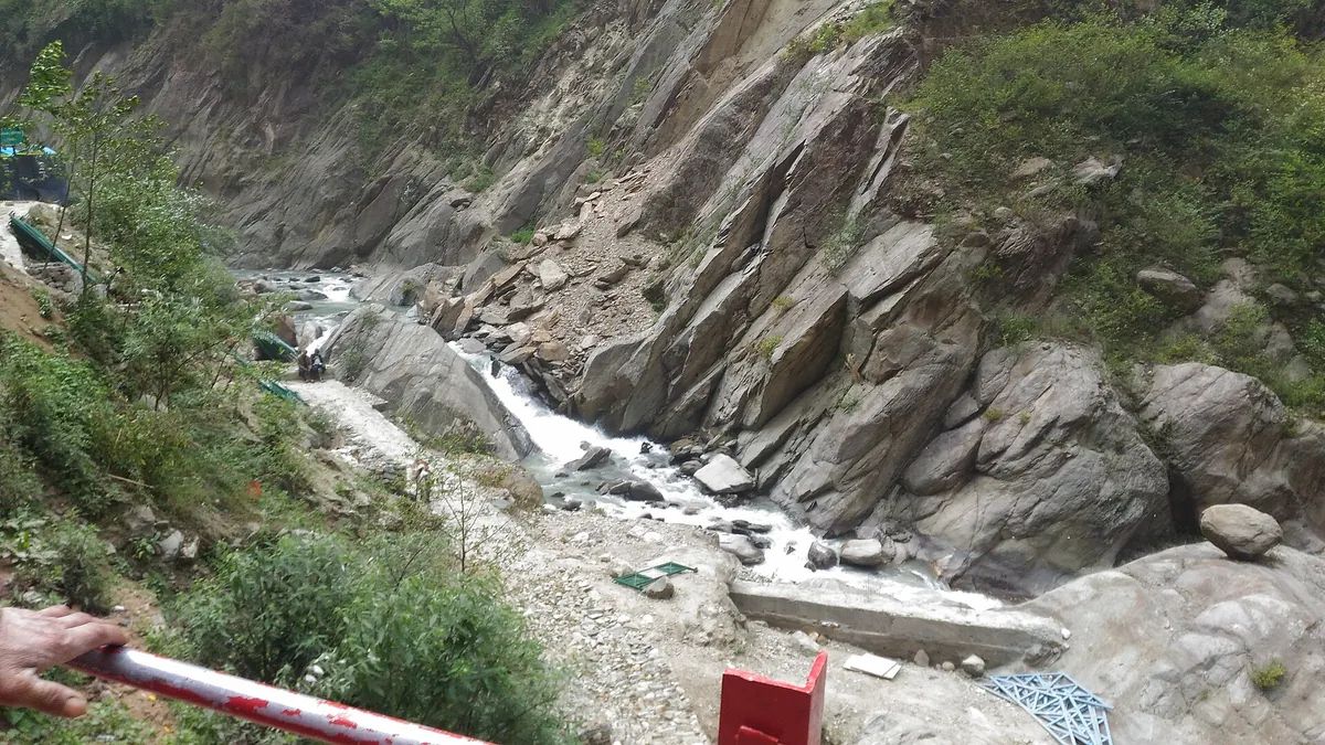 Ancient Gaurikund Fort in Gaurikund, North India