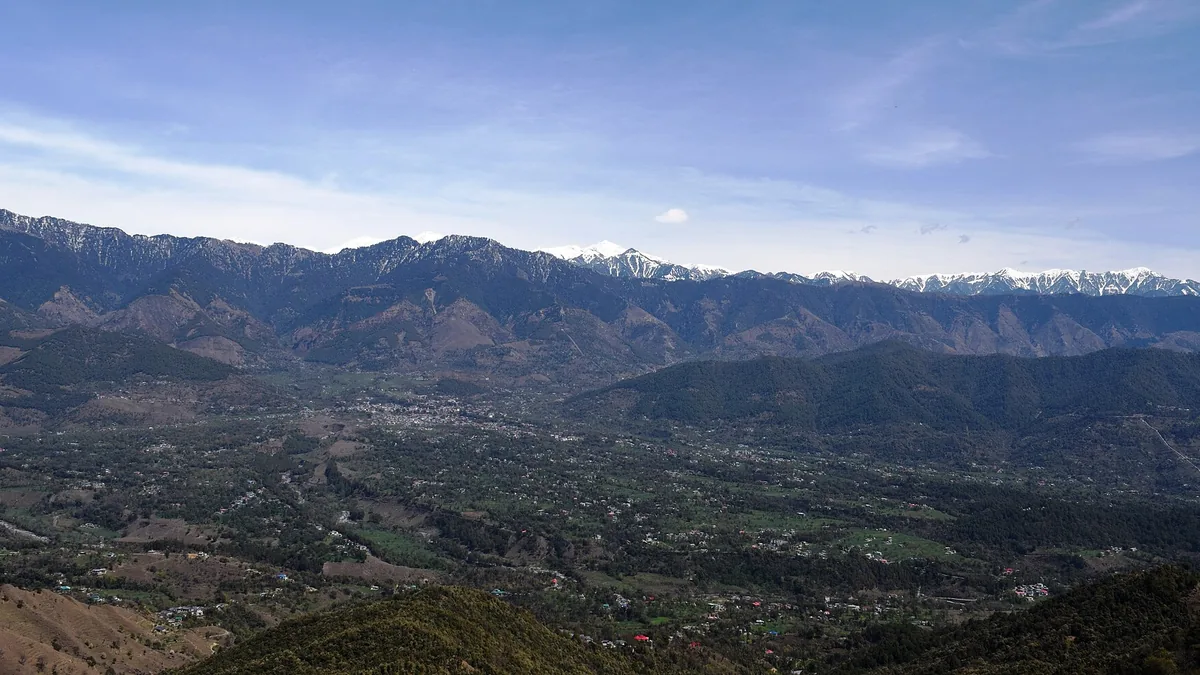 Joginder Nagar Historic Temples & Cultural Heritage in Joginder Nagar, North India